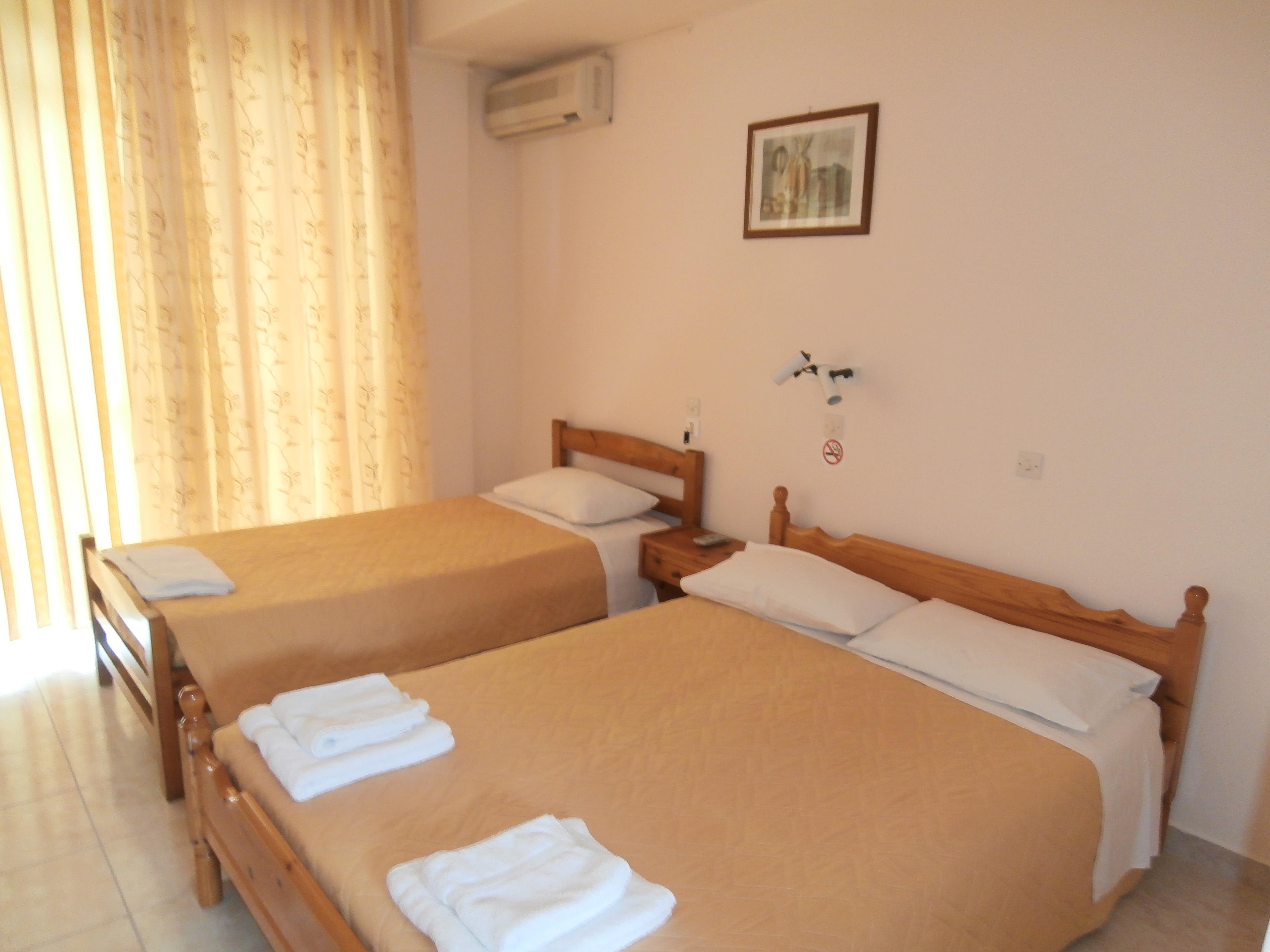 River Studios & Apartments Mesongi Luaran gambar