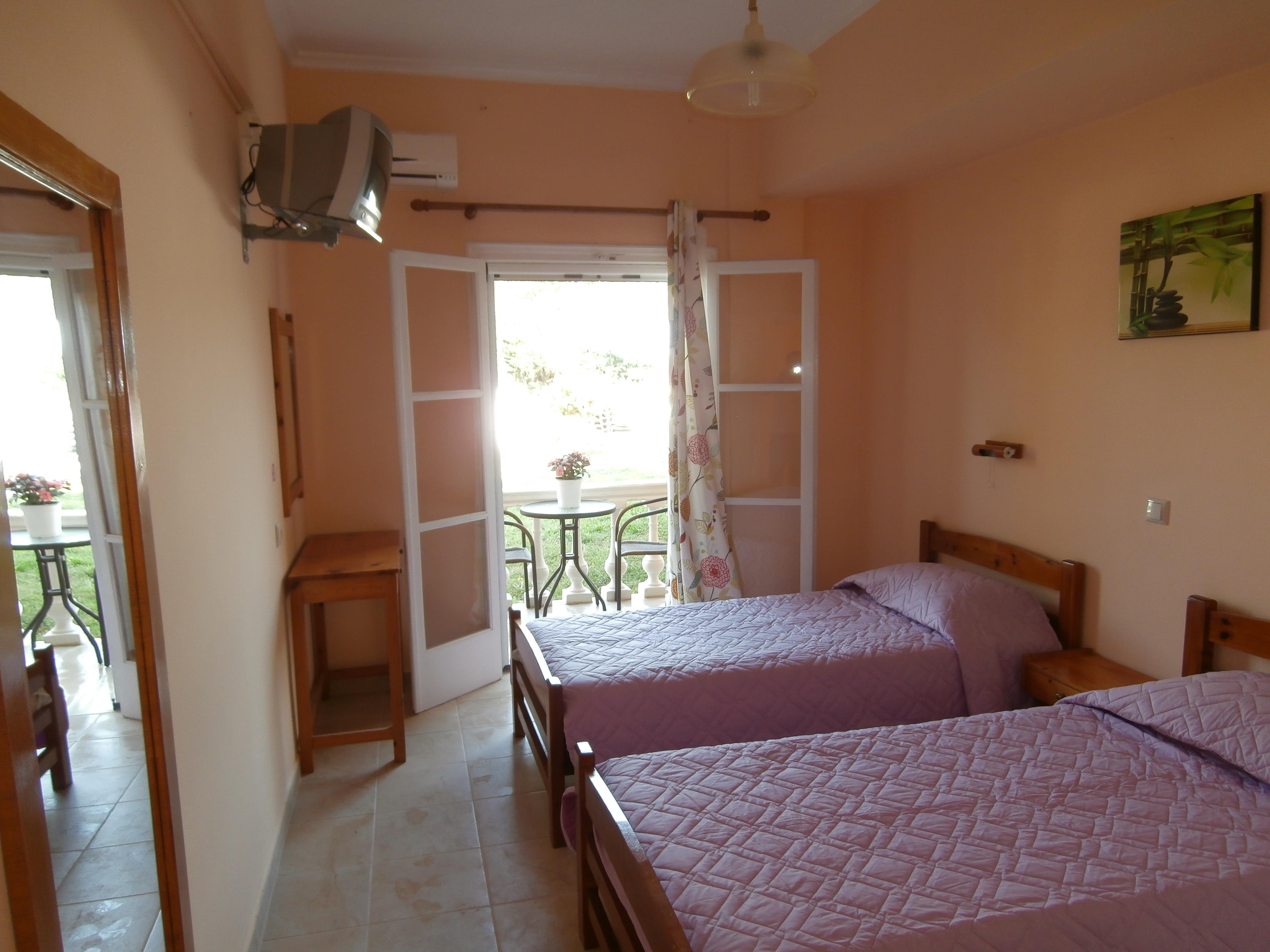 River Studios & Apartments Mesongi Luaran gambar